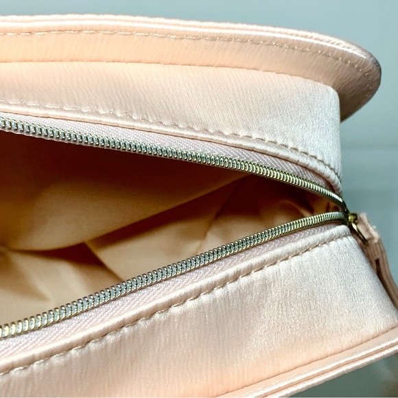 Giorgio Armani Beauty Pouch Blush Pink Bag Cosmetic Toiletry Case With Dust Bag - Picture 7 of 11